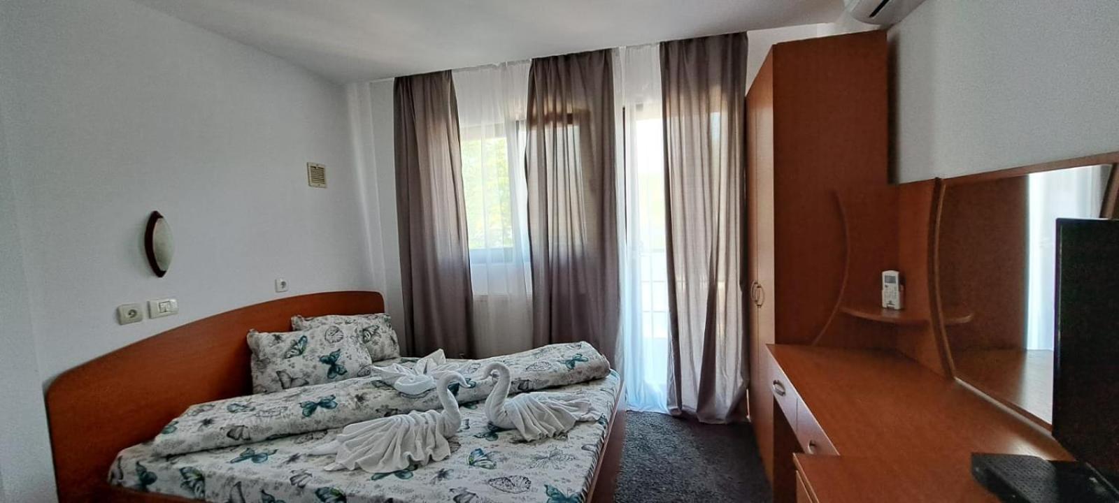 Hotel Pescarus Port ビカズ エクステリア 写真