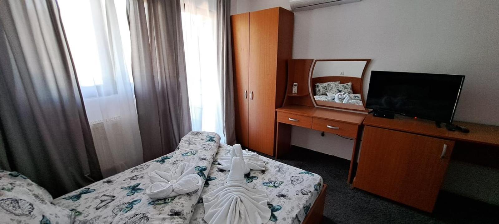 Hotel Pescarus Port ビカズ エクステリア 写真