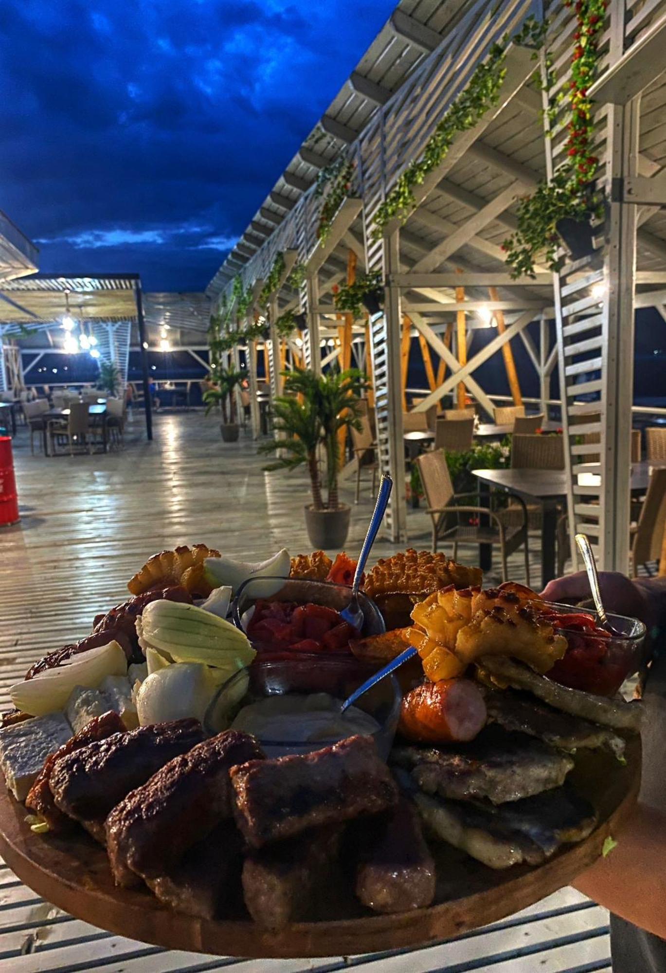 Hotel Pescarus Port ビカズ エクステリア 写真