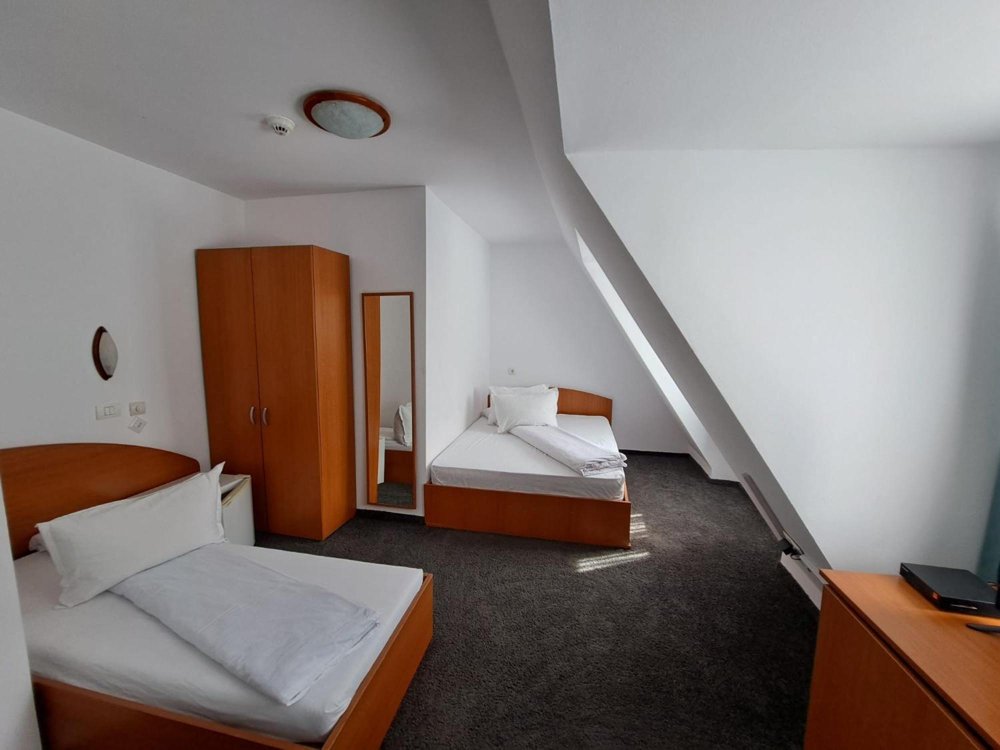 Hotel Pescarus Port ビカズ エクステリア 写真